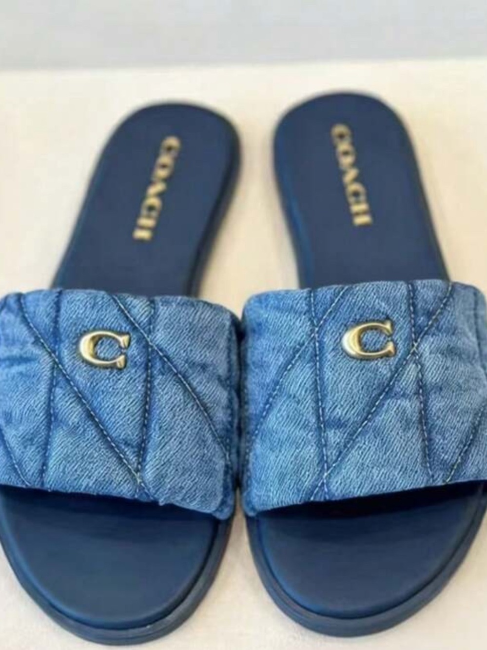 Designer Style 🔥 Quilted Denim Slide Sandals with Gold 'C' Accent - Blue